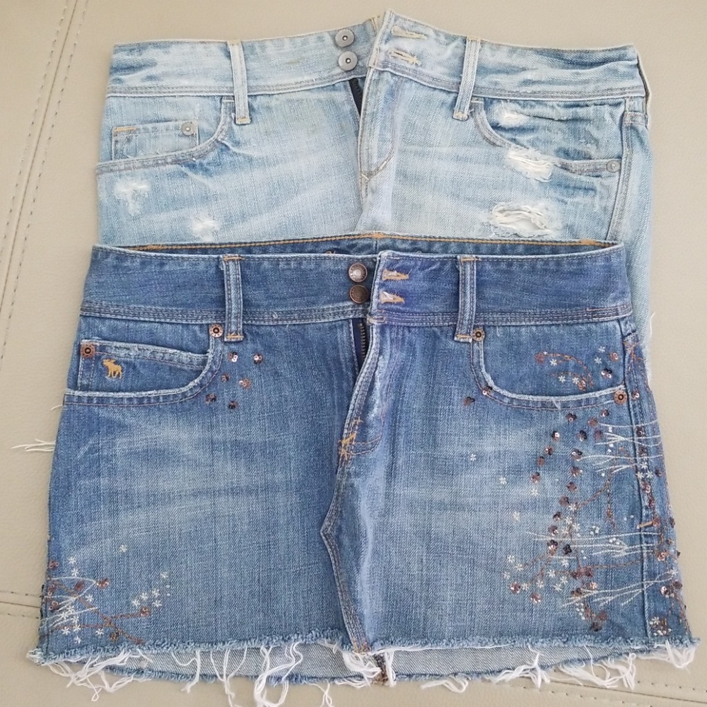 Abercrombie almost brand new denim skirts (0size 2